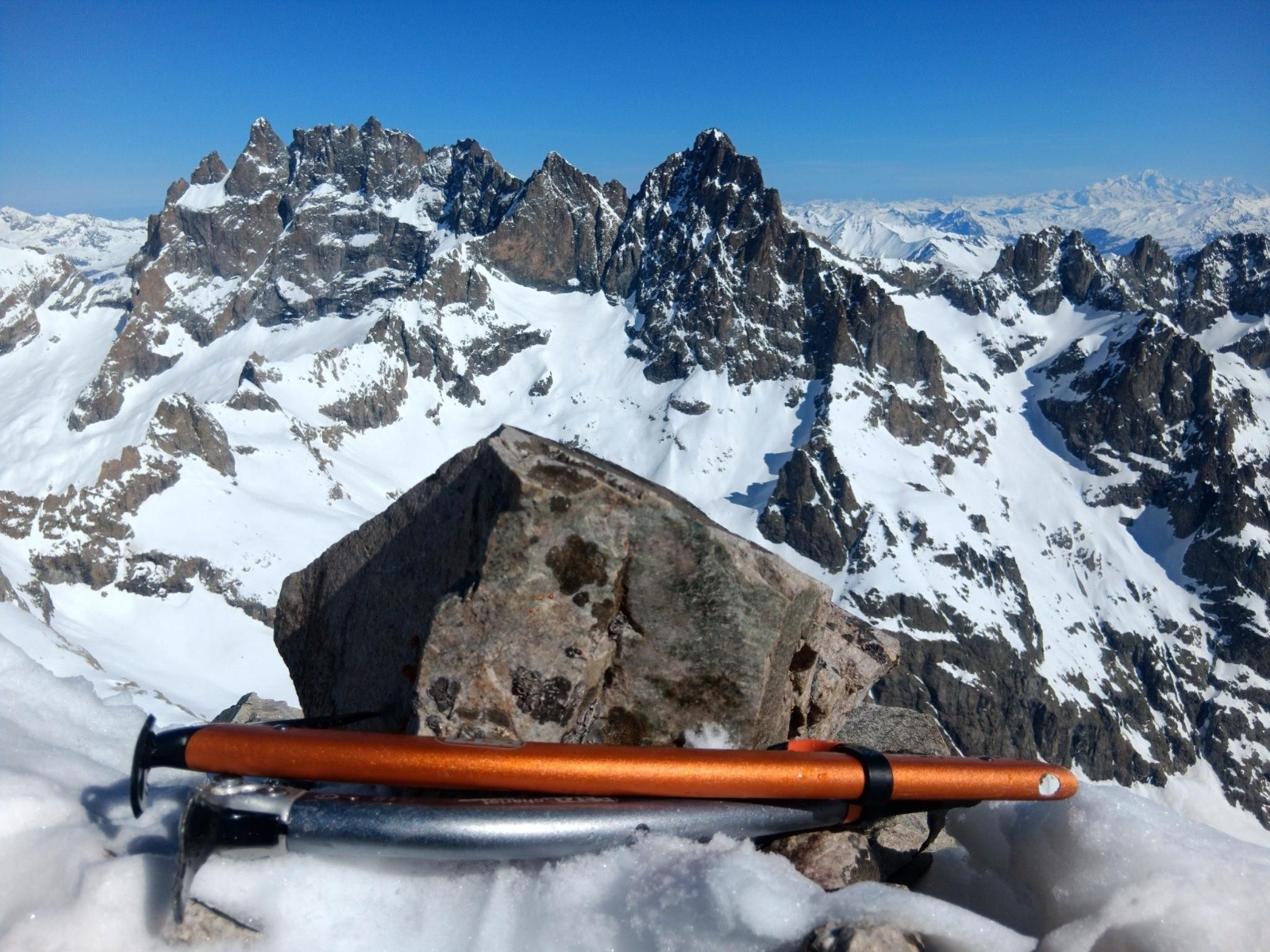 #11 J3 : Pic Maître (3728m) avec vue la Meije ! J3 : Pic Maître (3728m) avec vue la Meije !