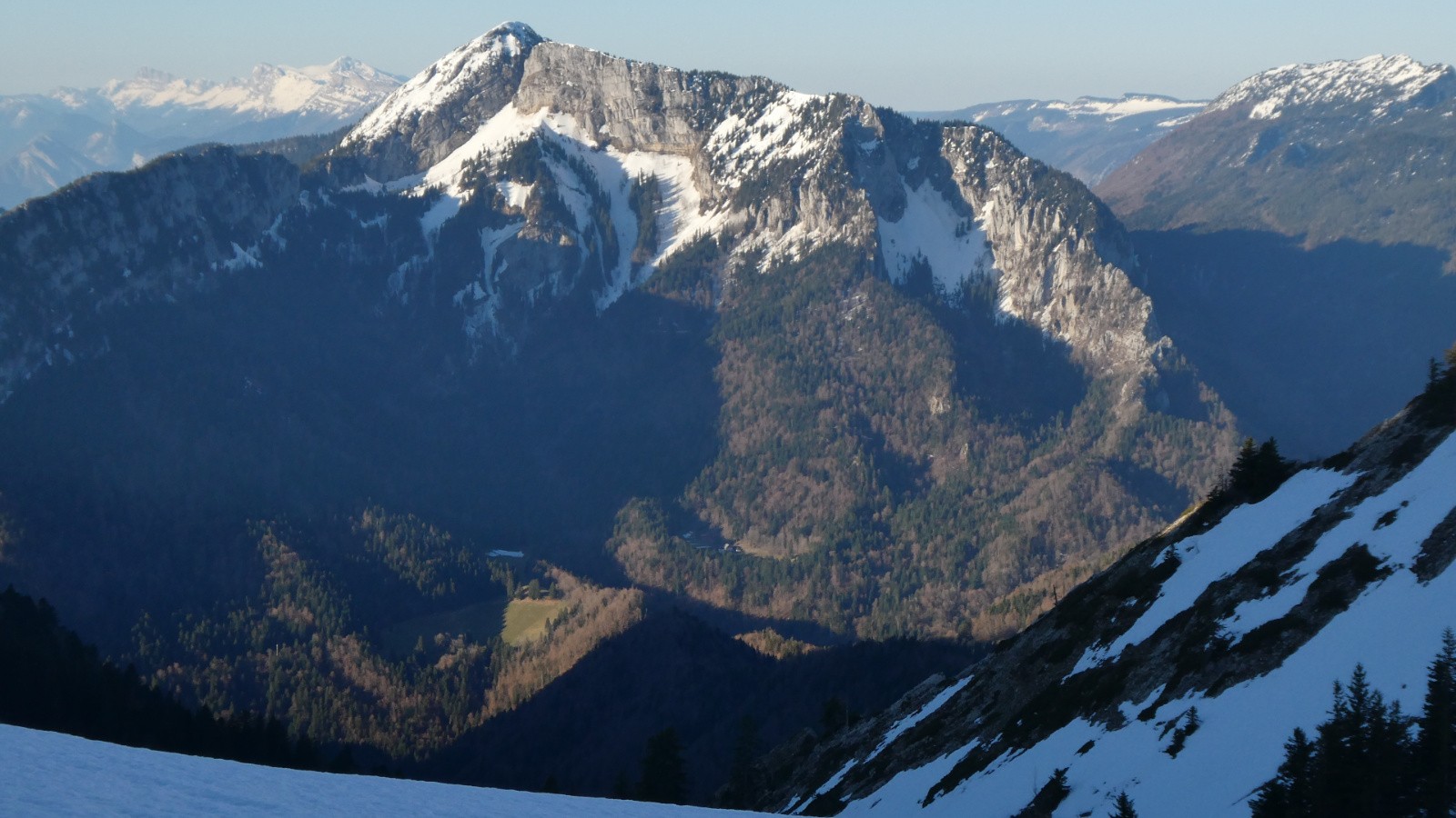 face N du Charmant Som