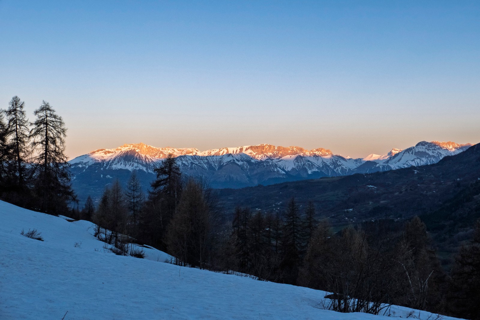 Lever de soleil sur le Dévoluy