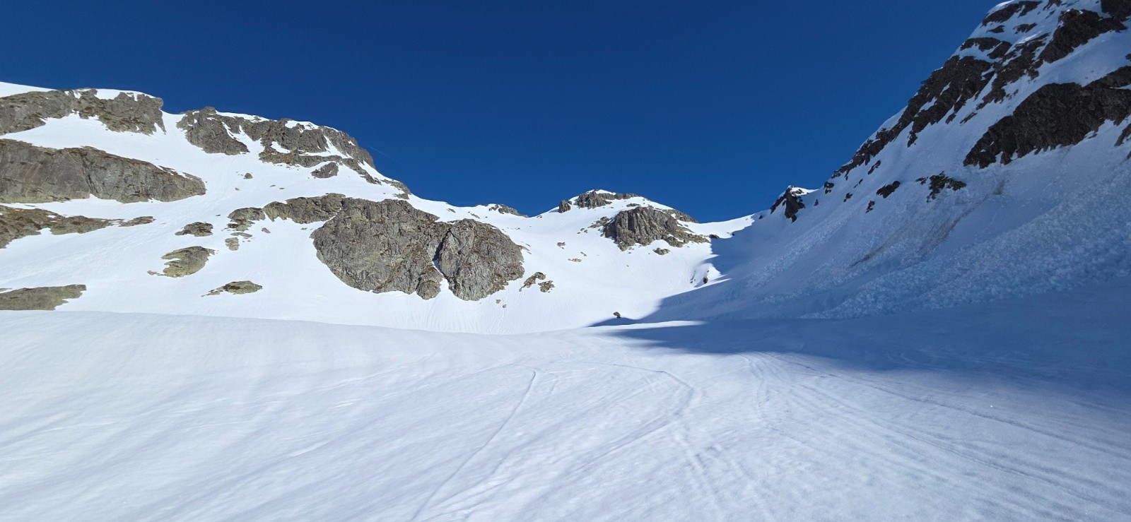 Dent du Pra en vue via le Fond de Belle Etoile.