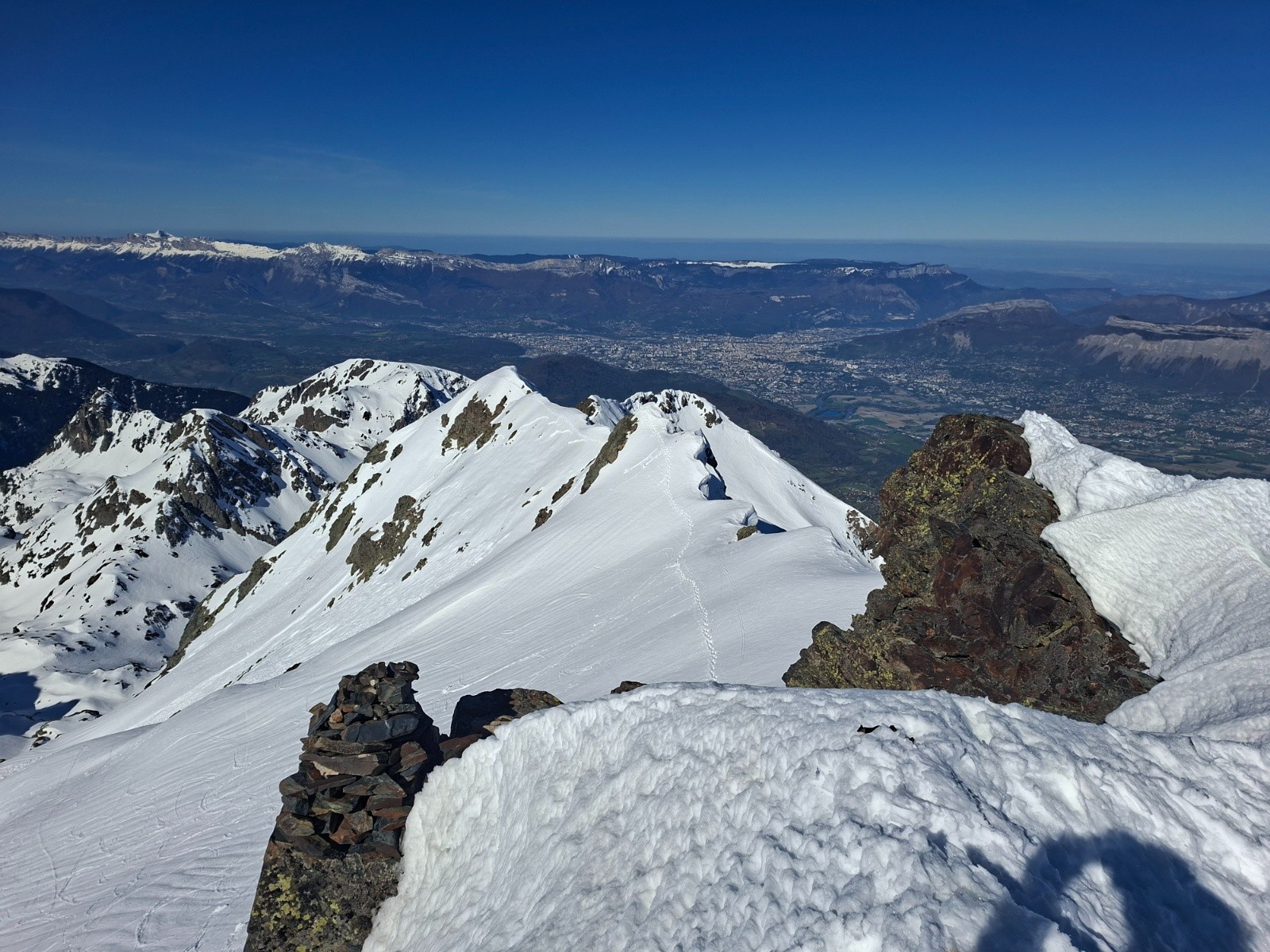 &nbsp;&nbsp;depuis la Lance vers l'Ouest