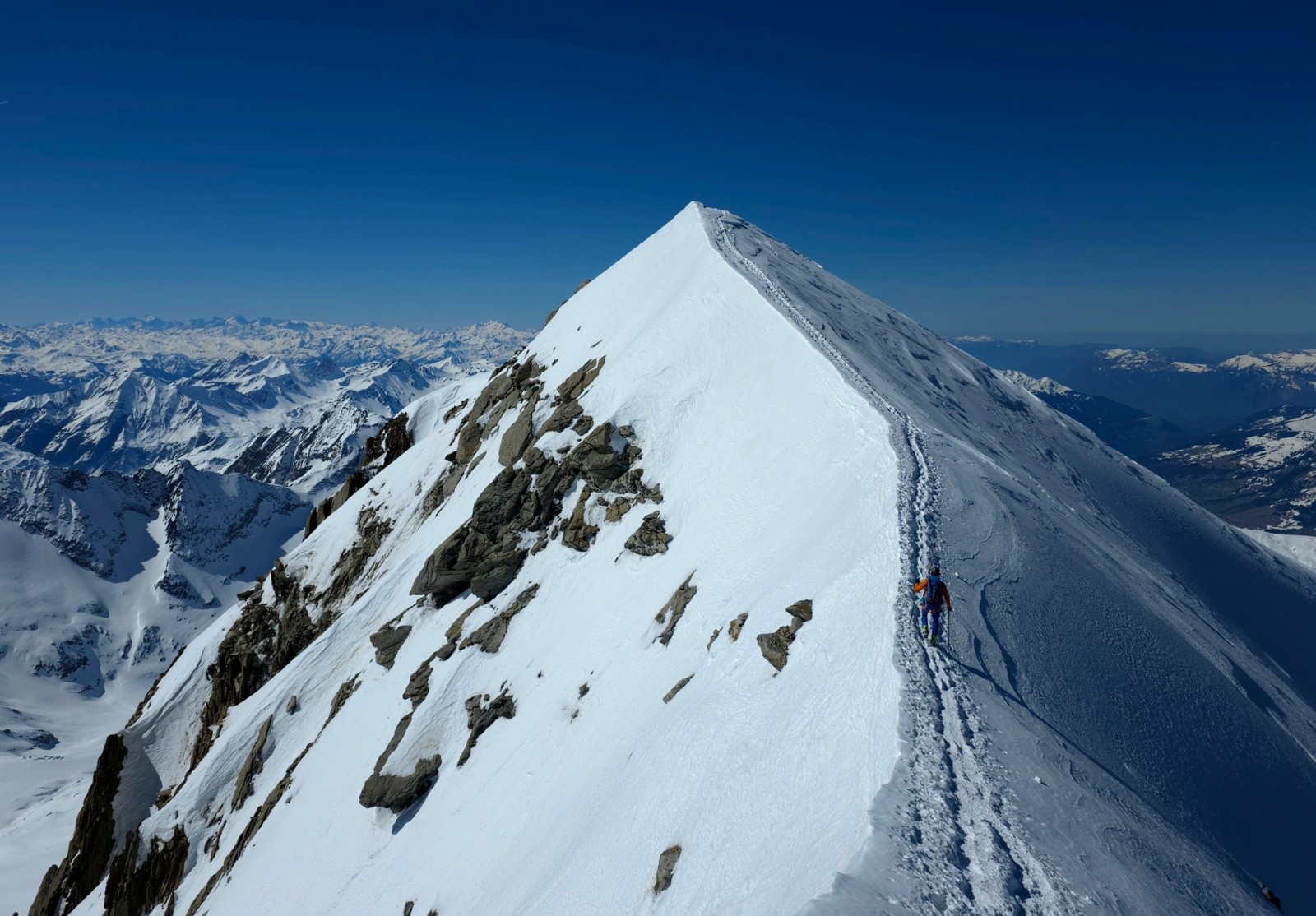 #10 Dans la traversée des Domes de Miage Dans la traversée des Domes de Miage