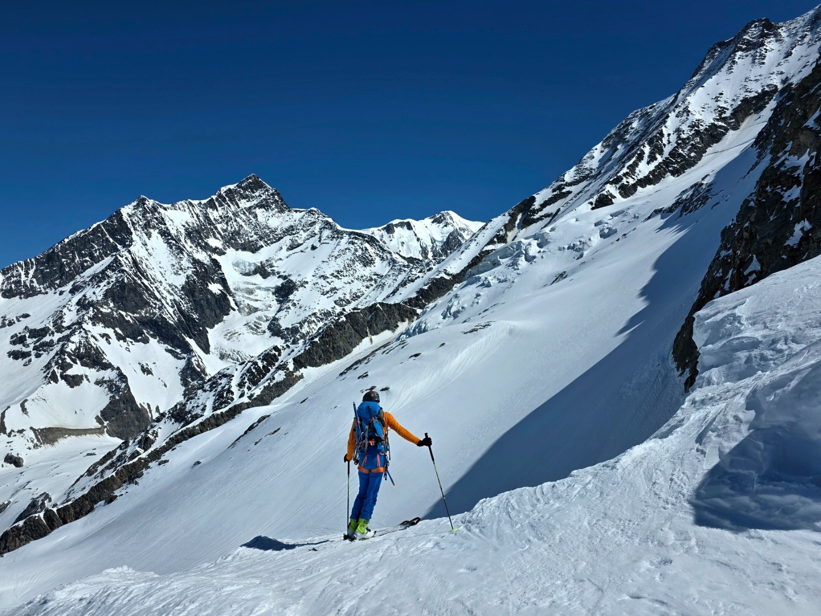#15 Dans la descente d Armancette. Jonction avec le glacier du Covagnet Dans la descente d Armancette. Jonction avec le glacier du Covagnet