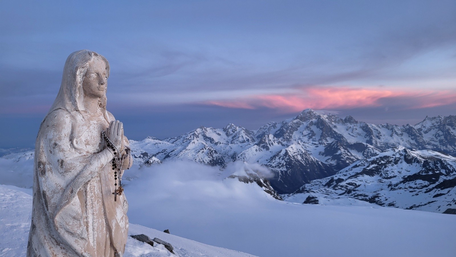 J3 La Madone et le massif du Mont-Blanc.&nbsp;