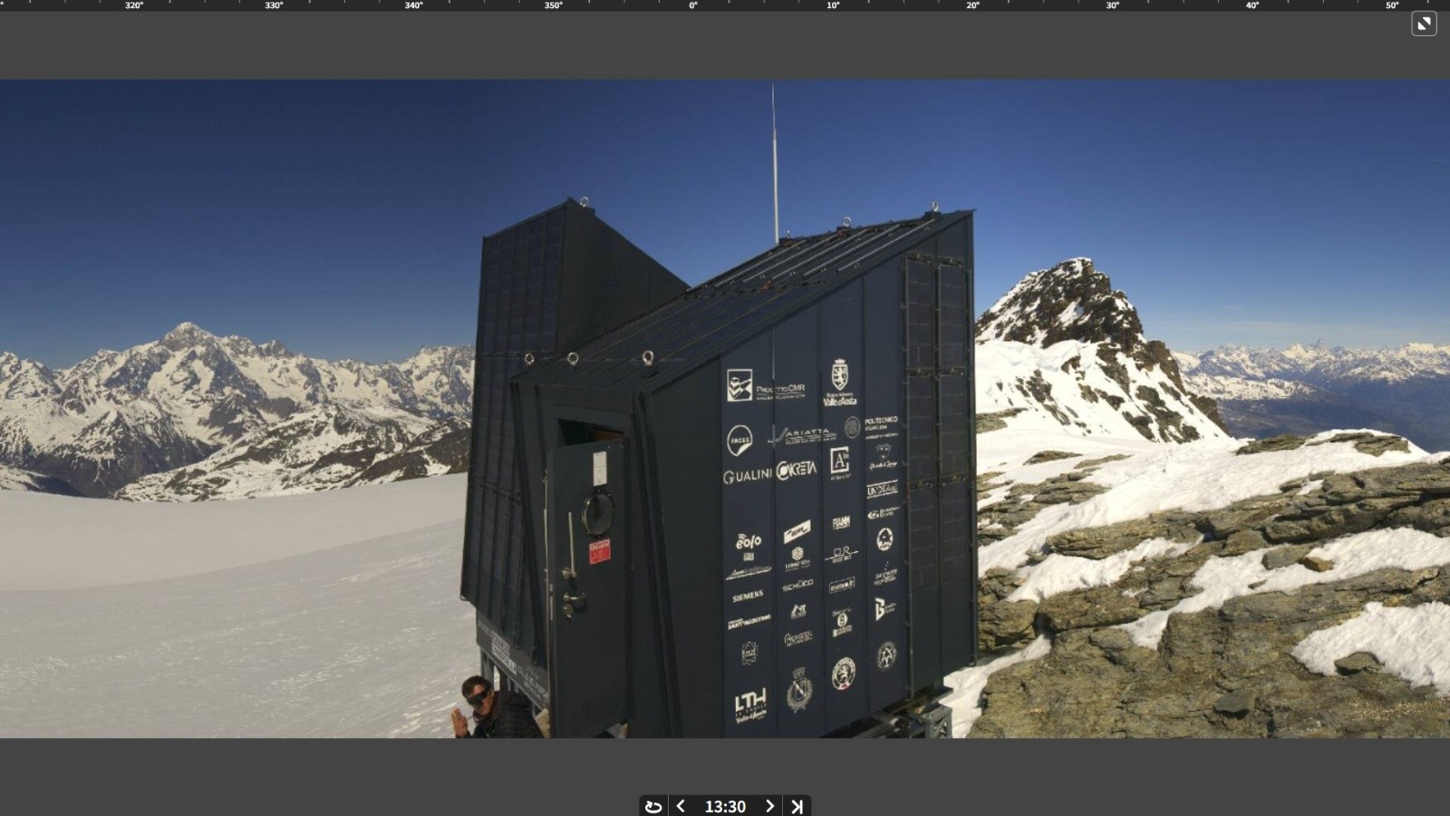 J2&nbsp;Pris en flagrant délit pendant mon déjeuner