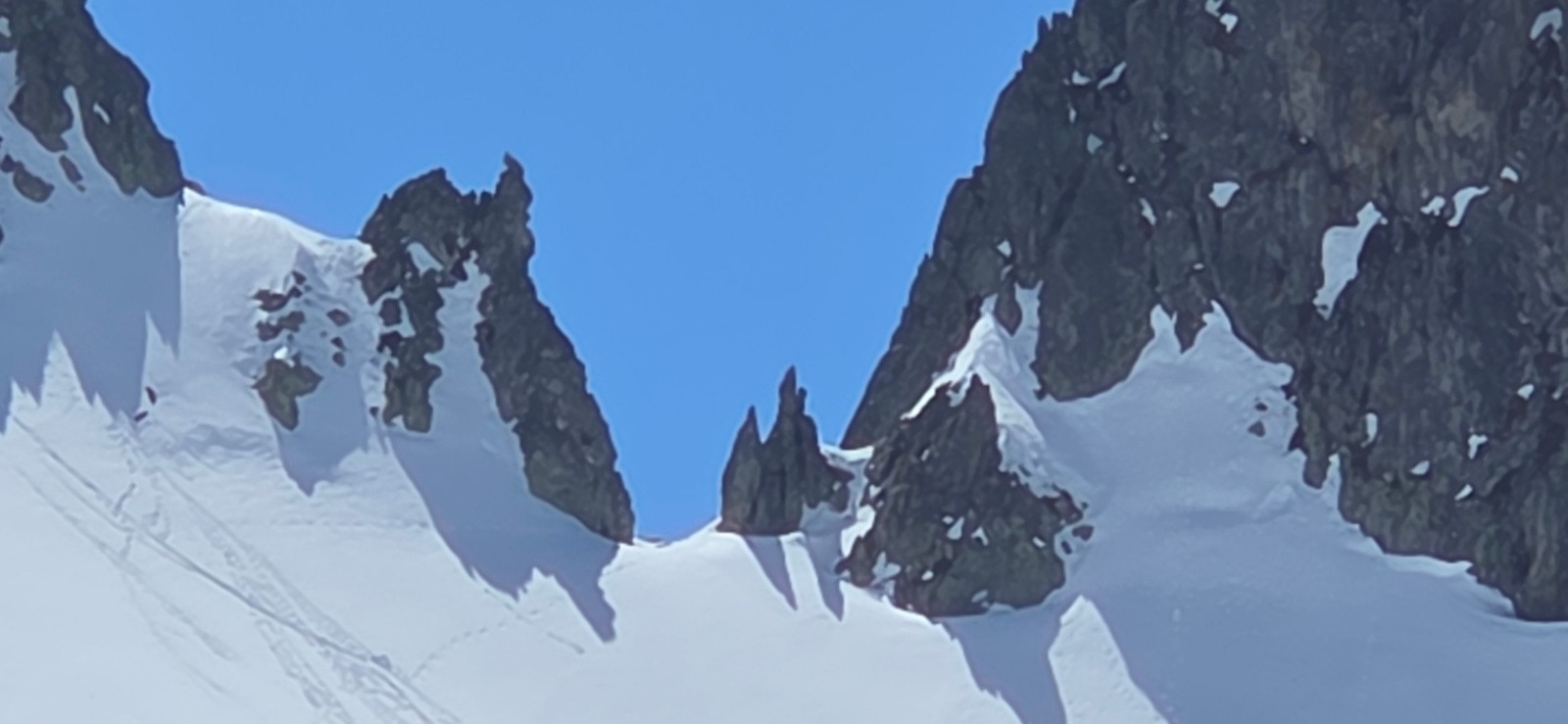 Brèche du Magicien dans la Montagne du Coteau