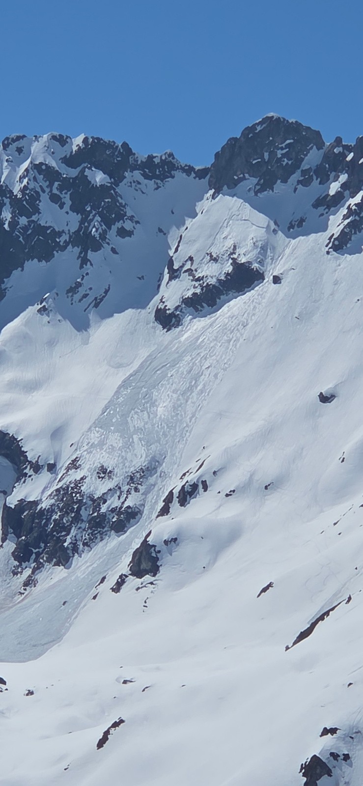 avalanche de grande ampleur&nbsp;