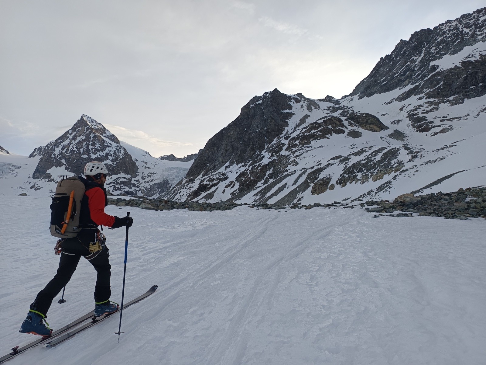&nbsp;20 Départ pour les Portons