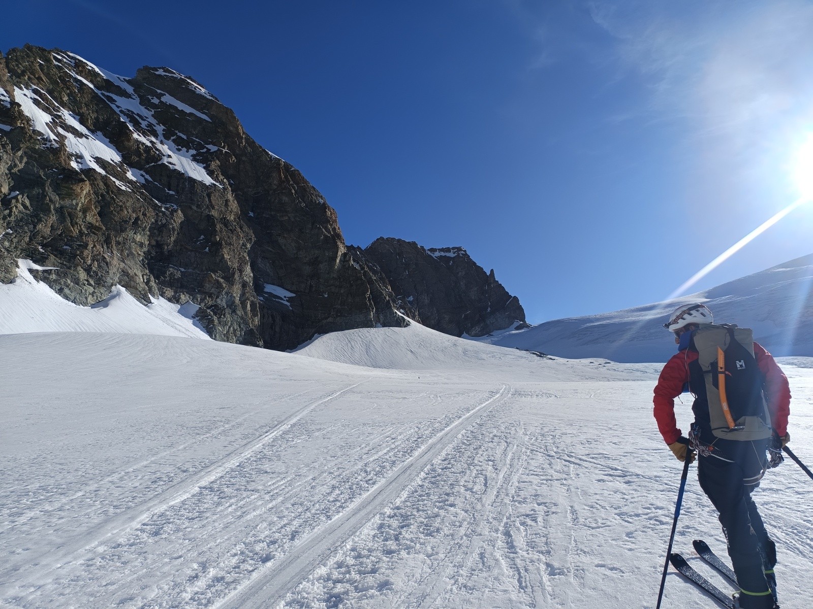 &nbsp;26 Longue montée vers le col de Valpelline