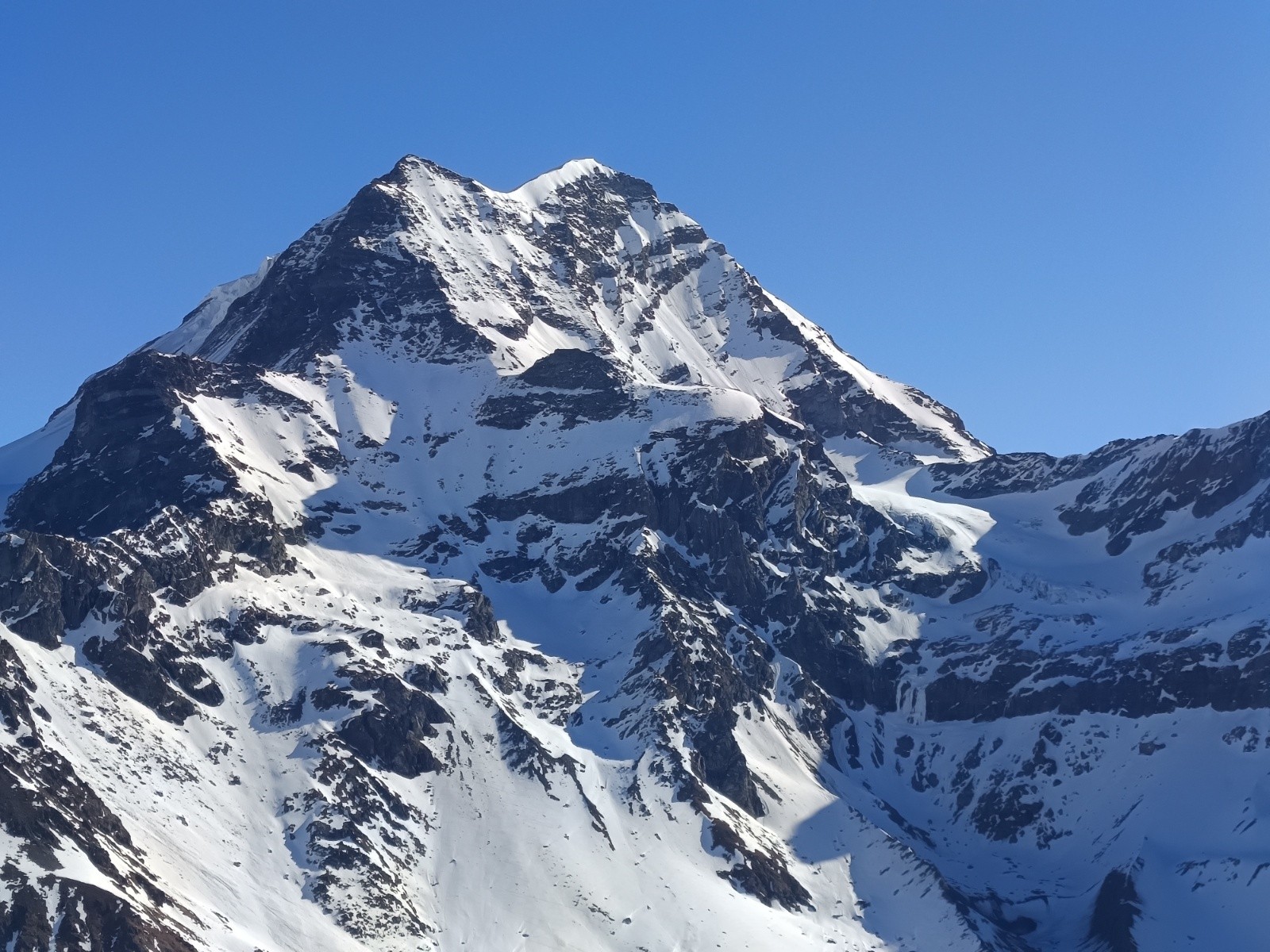 &nbsp;9 Vue vers le combin de Valsorey et plateau du couloir depuis le col de Montorge