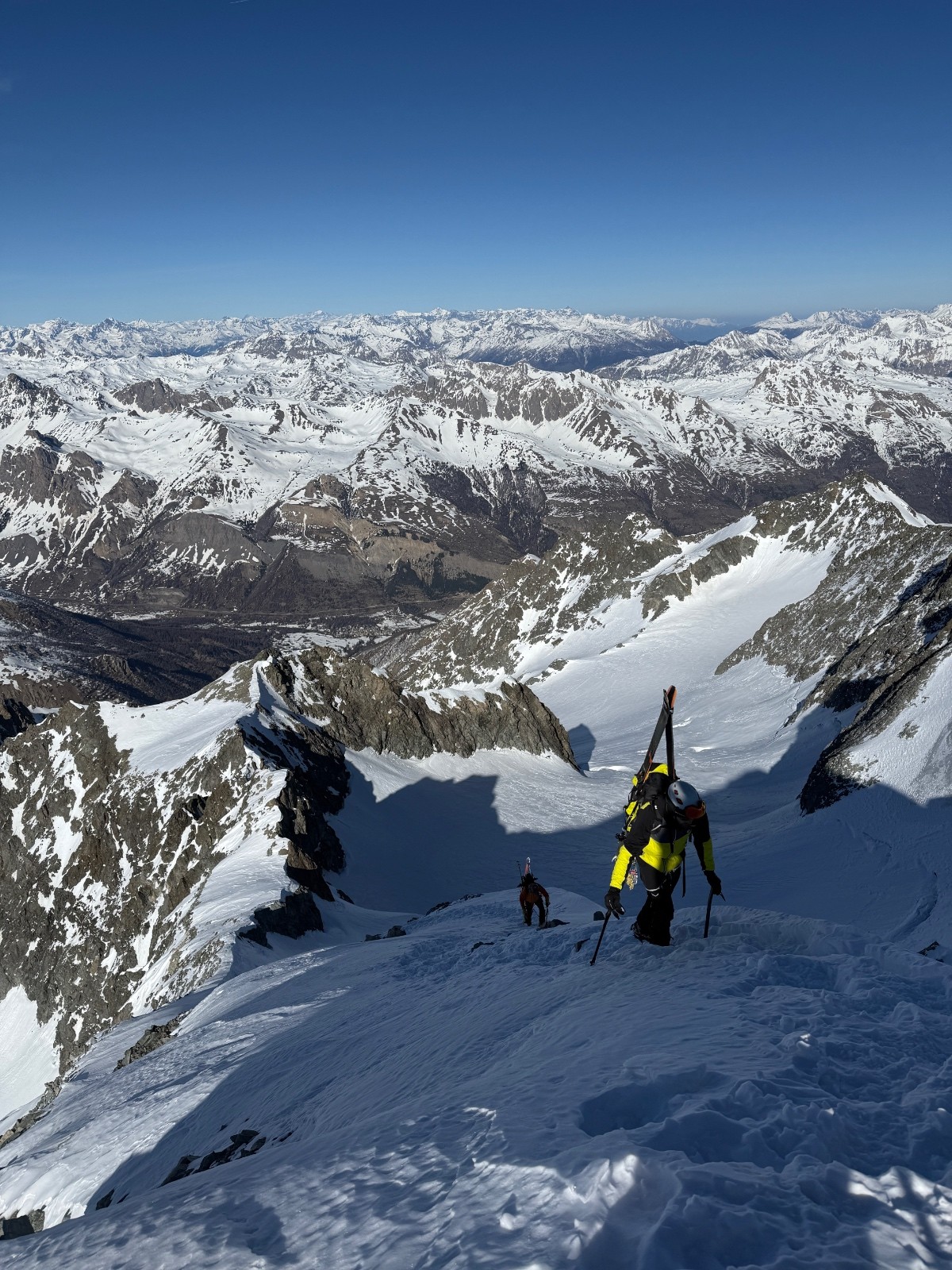 &nbsp;Sur l’arrête sommitale de l’Agneau Blanc