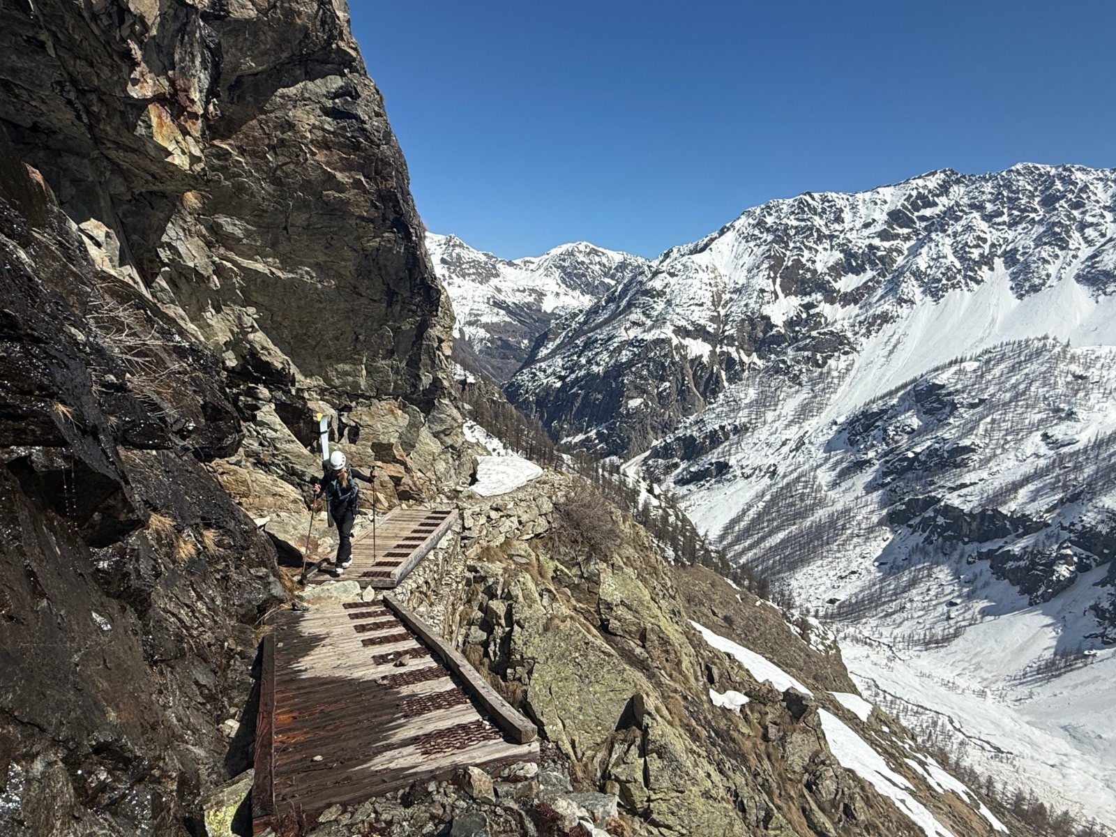 #7 Traversée des barres rocheuses à pied Traversée des barres rocheuses à pied