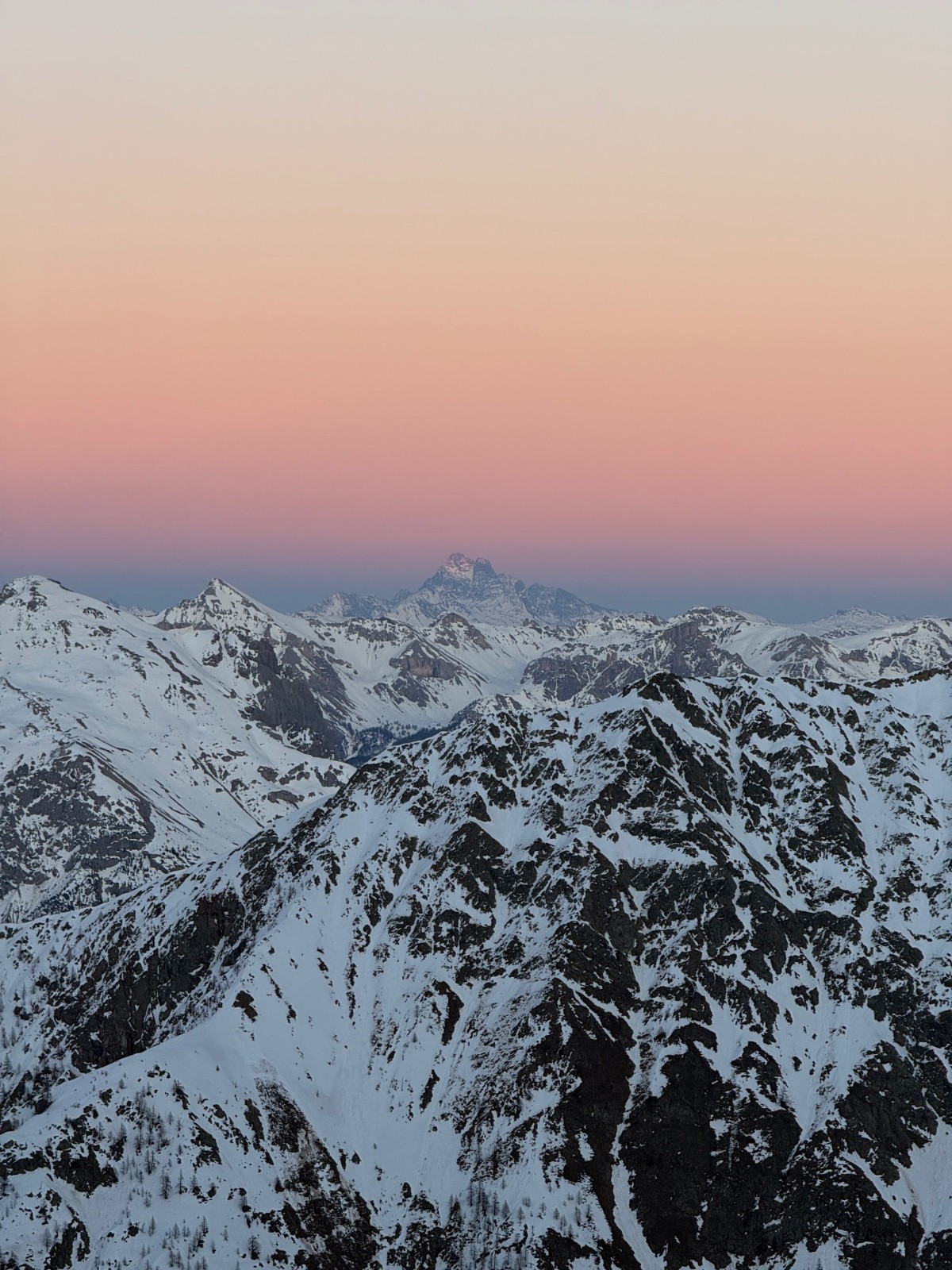 #15 Coucher de soleil avec un joli rose/orange sur le Viso Coucher de soleil avec un joli rose/orange sur le Viso