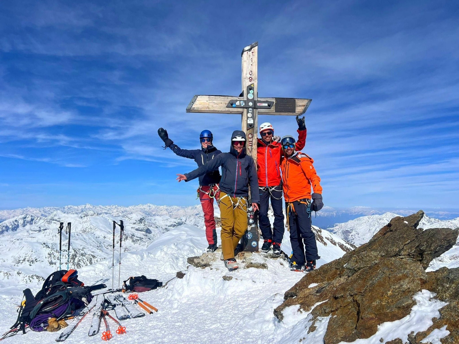 J3: Monte Cedevale (3769m) !&nbsp;