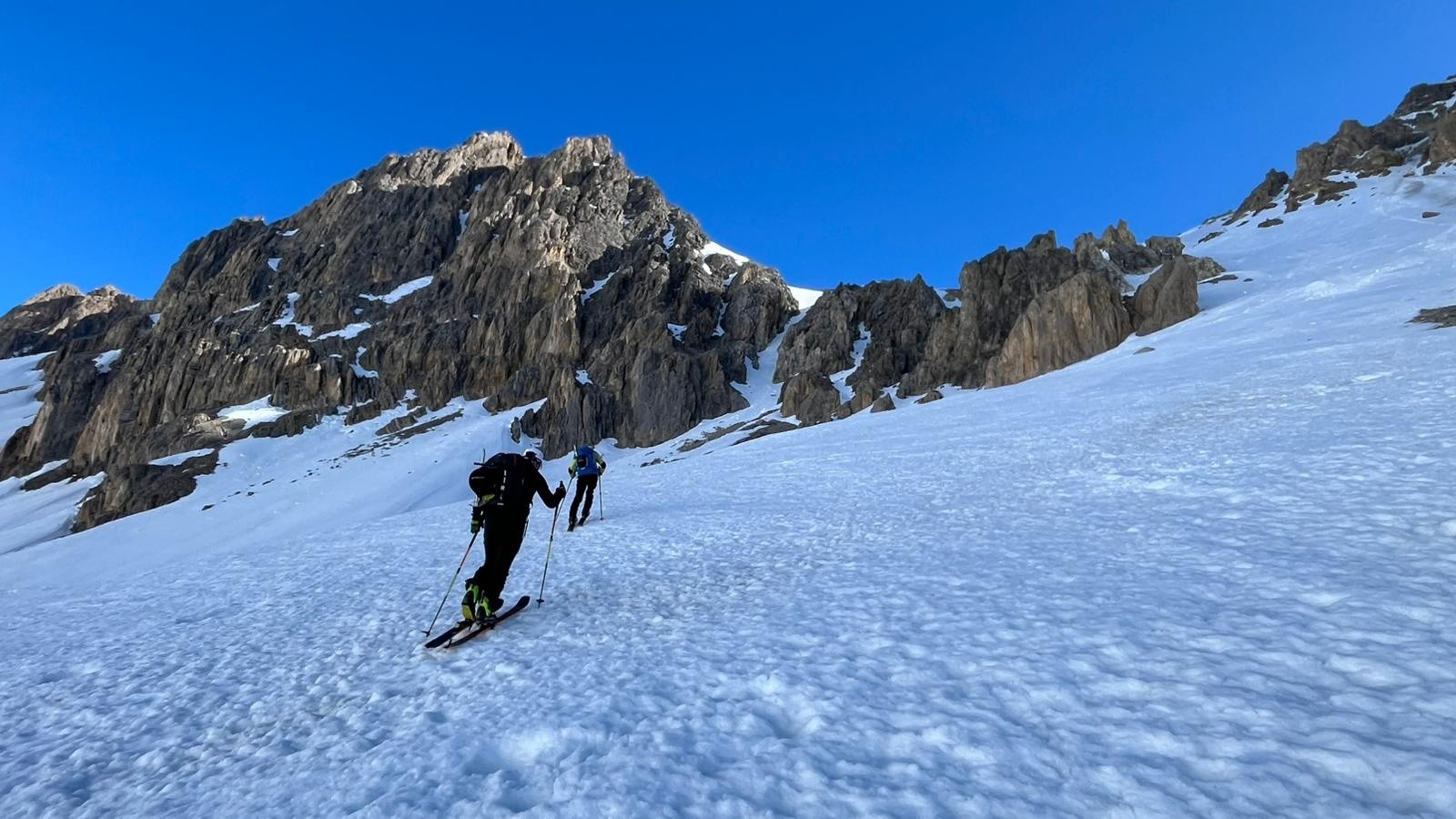 #7 J1 couloir pour rejoindre le col de l J1 couloir pour rejoindre le col de l'Etroit du vallon