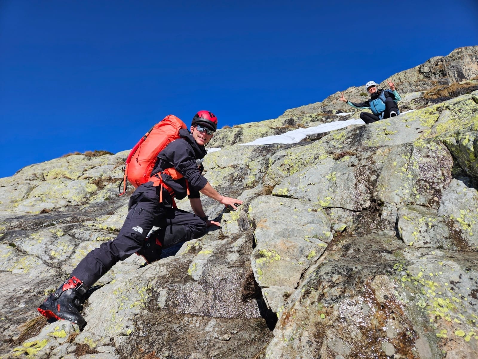#1 Barre rocheuse avant le glacier blanc Barre rocheuse avant le glacier blanc