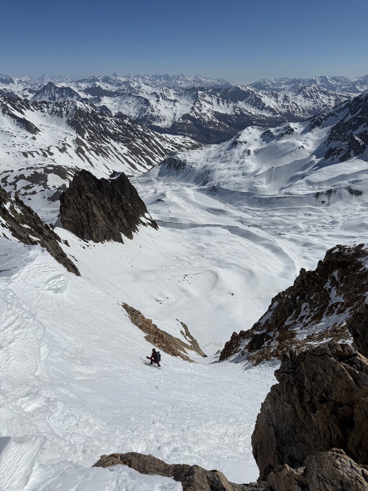 #15 Thomas dans la brèche de la plate des Agneaux Thomas dans la brèche de la plate des Agneaux
