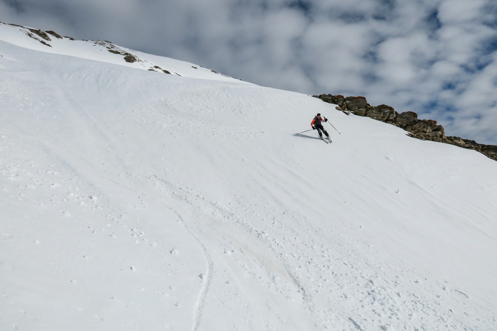 #8 Serge dans les belles pentes du bas. Serge dans les belles pentes du bas.