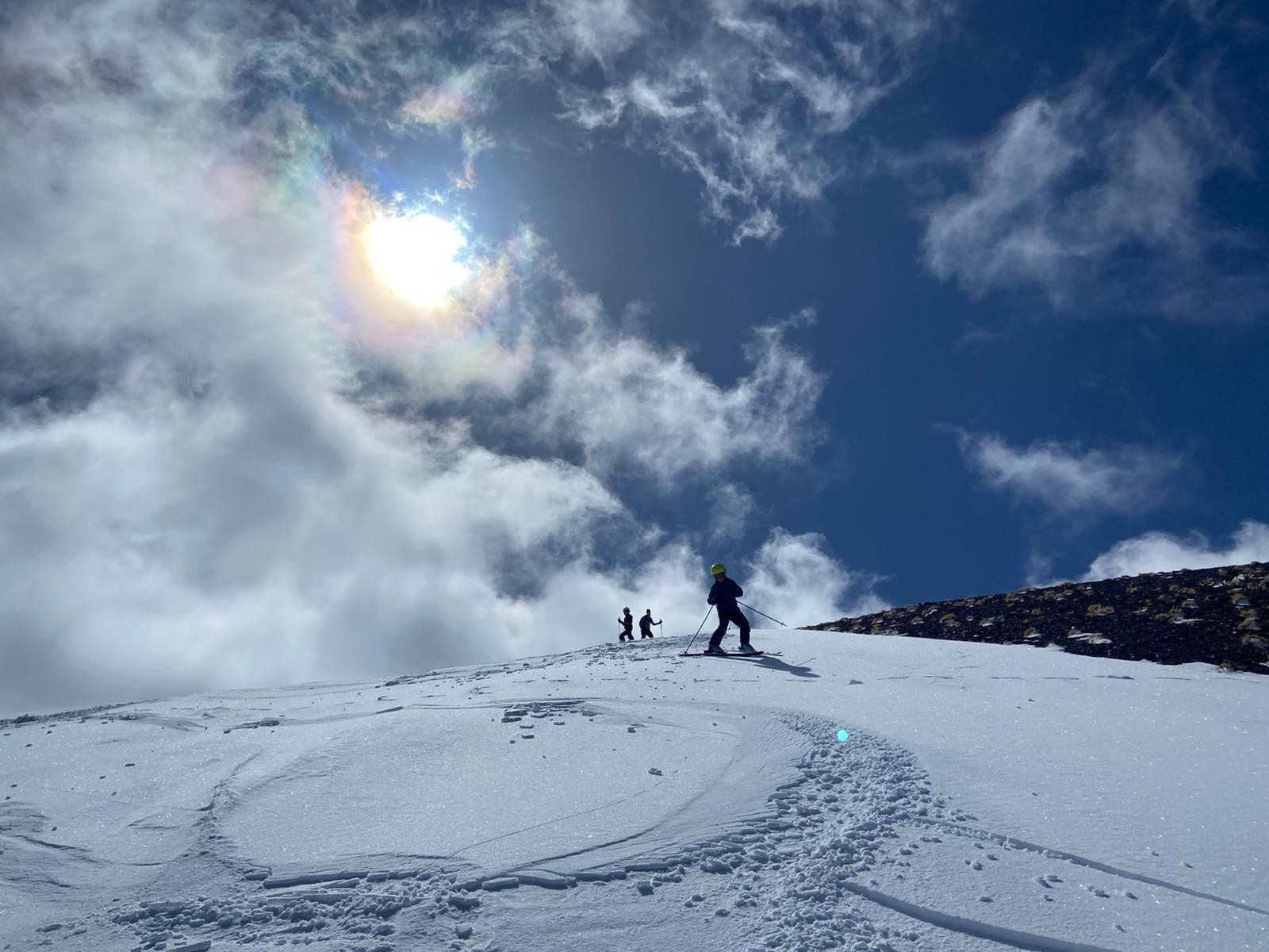 Au départ de la facette.