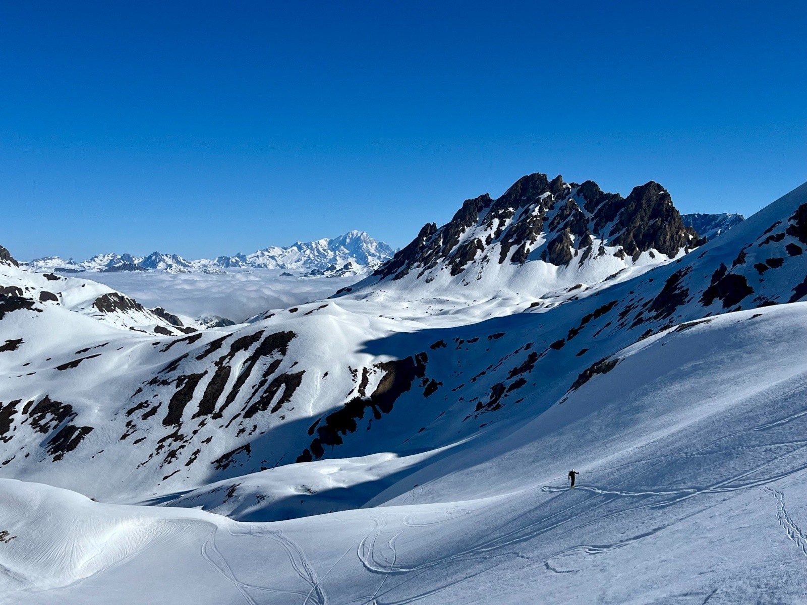 #2 Aiguille du Rateau et Mont Blanc Aiguille du Rateau et Mont Blanc
