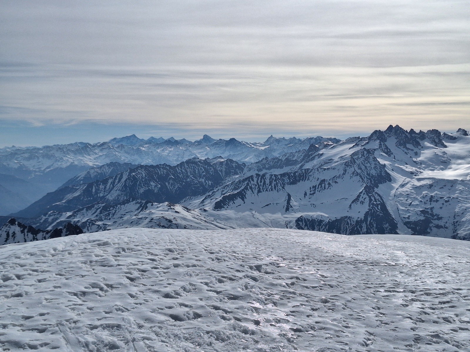 Les 4000 suisses, avec le Cervin tout au fond