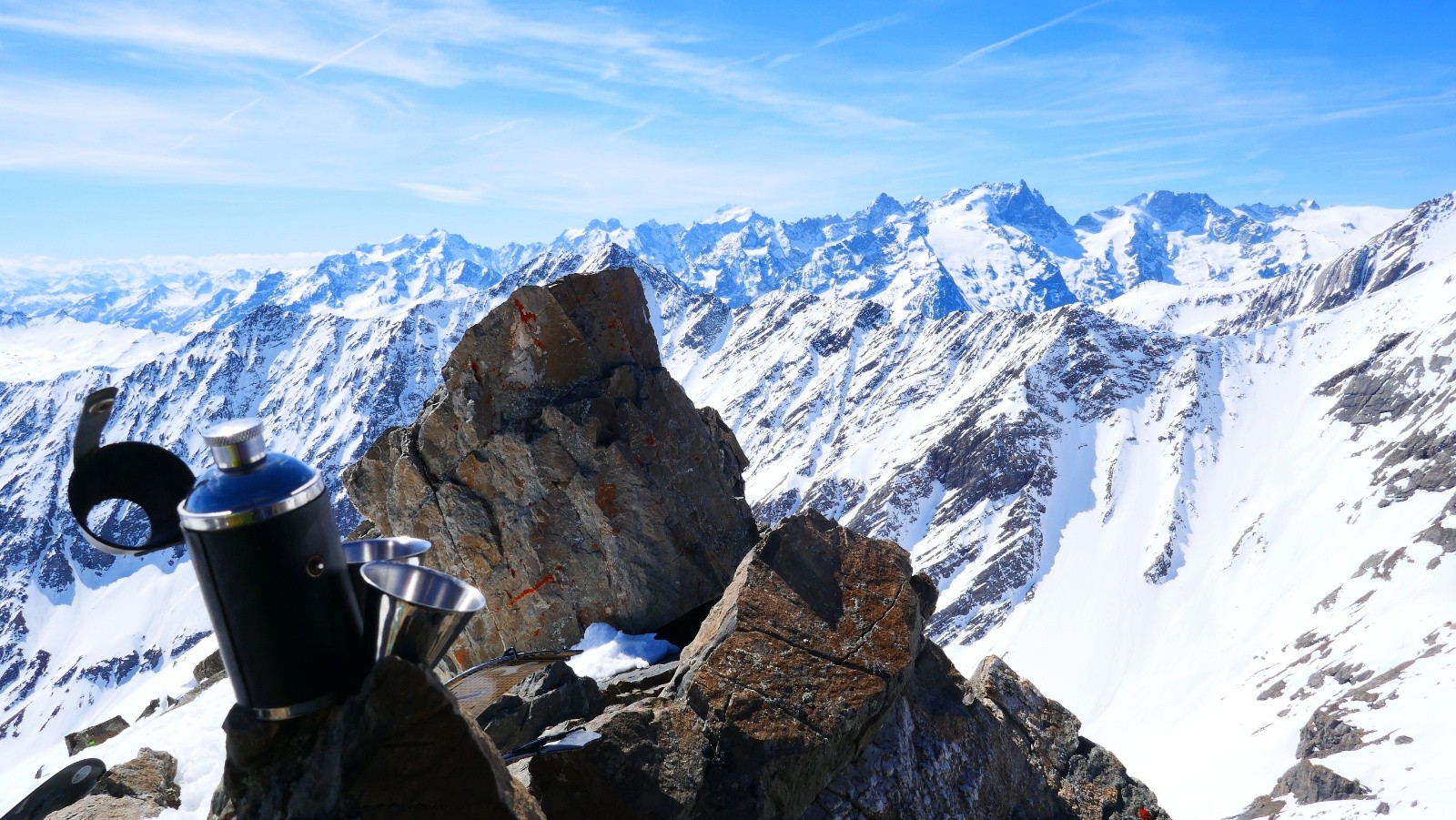 Fiole au pays des aiguilles en pays d'Arves!