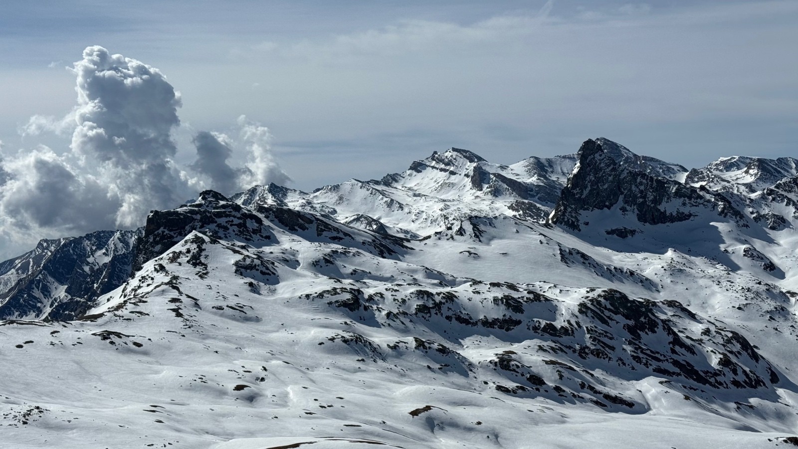 Caramantran, Toilies