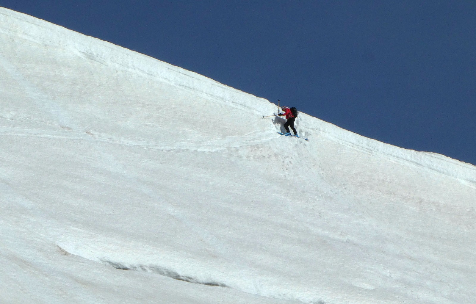 Chaussage sous la corniche (Photo Isa)