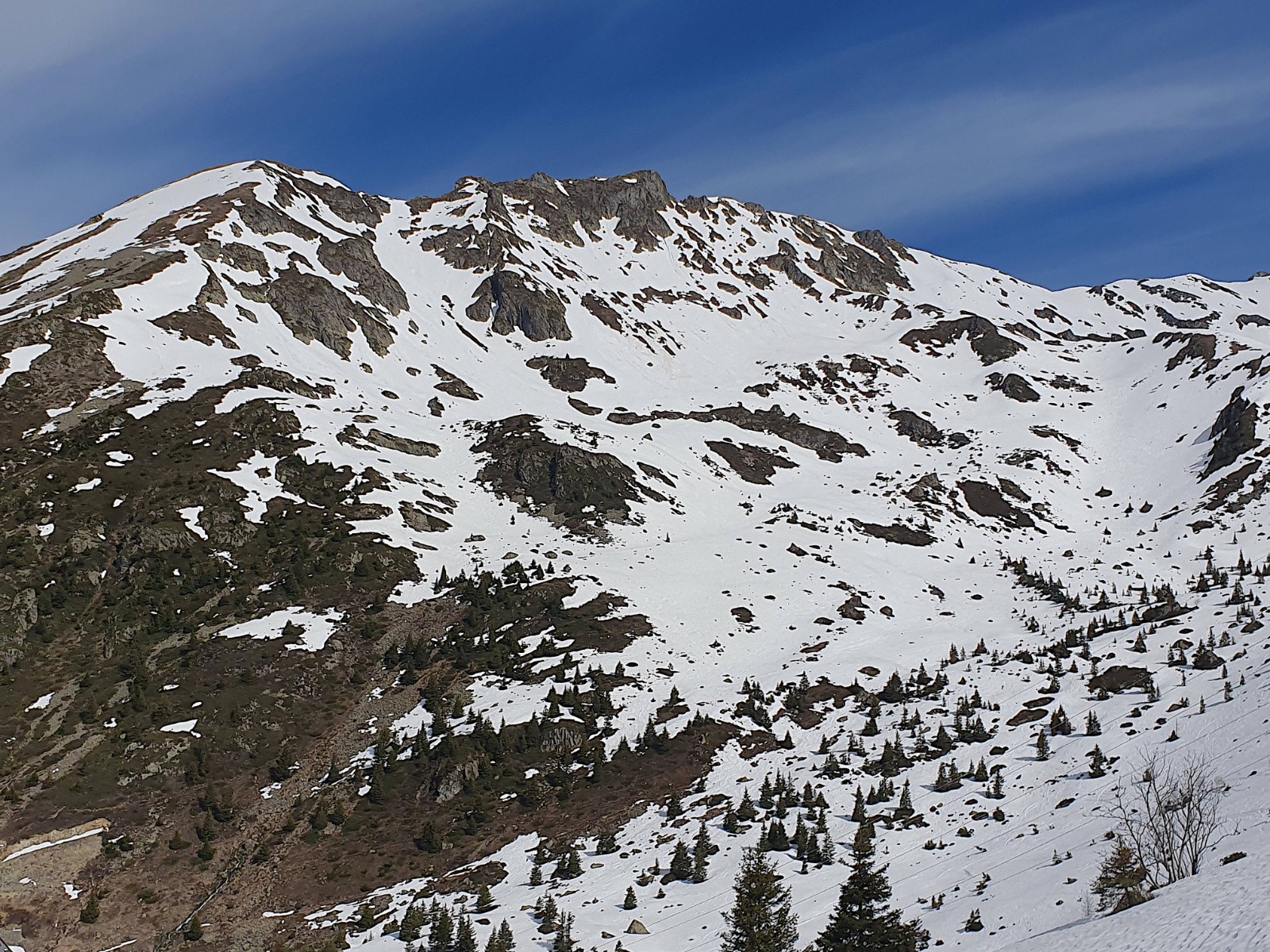 Lambeaux de Vénétier, mais cela doit bien skier encore