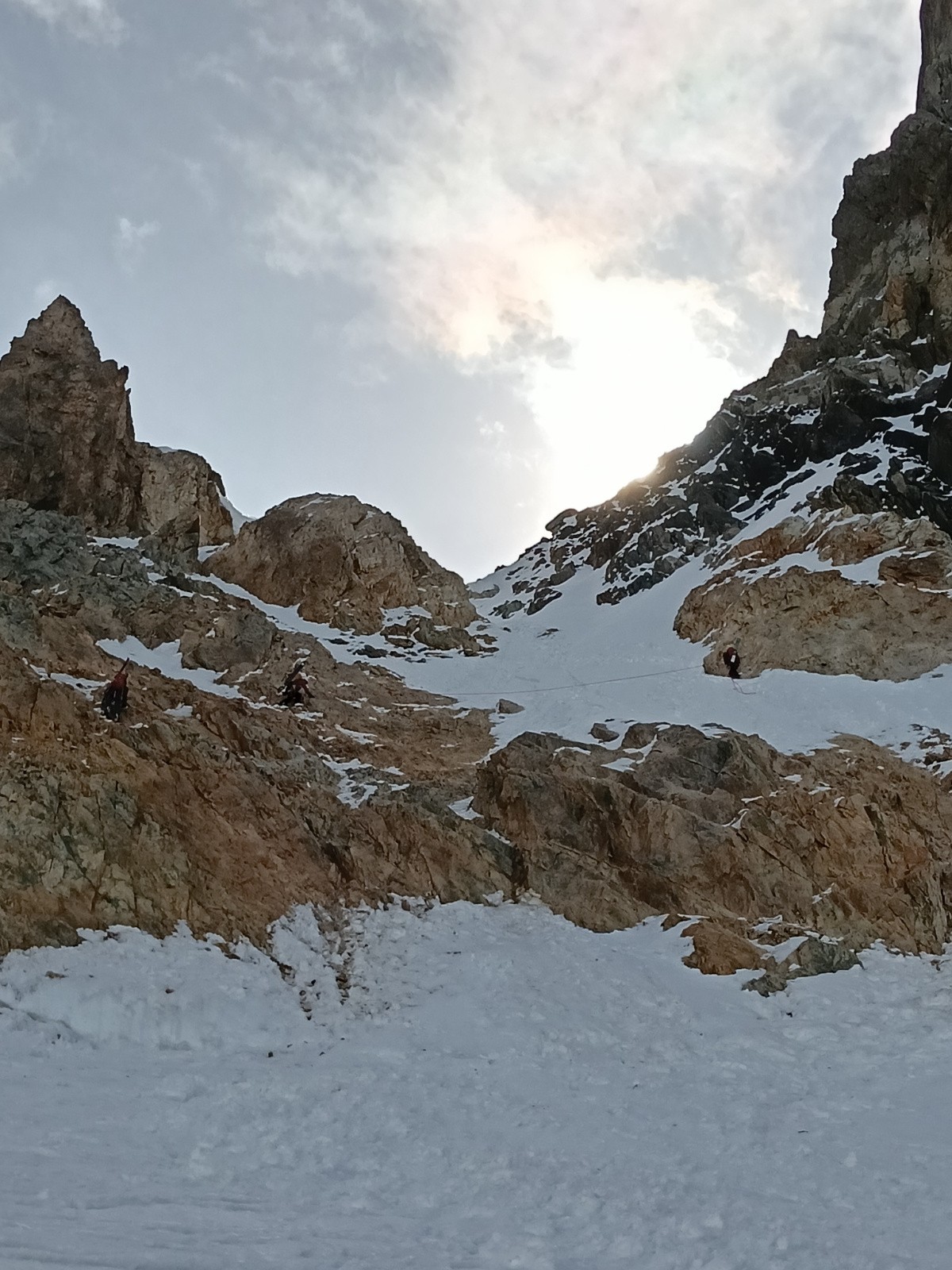 ca se fait au milieu aussi