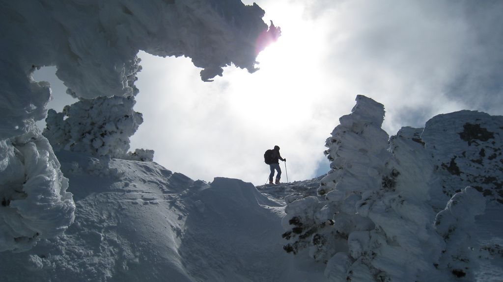 Tchouf : arrivée au sommet des Rochers du Midi