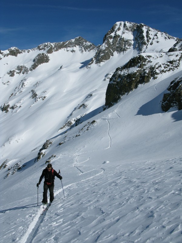 Benoit : Le Pey de St Maurice et la Mollas (c'est le sommet pas le skieur)