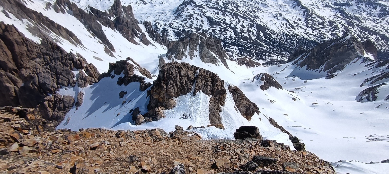 Rencontres du jour au collu, lac des Béraudes à droite&nbsp;