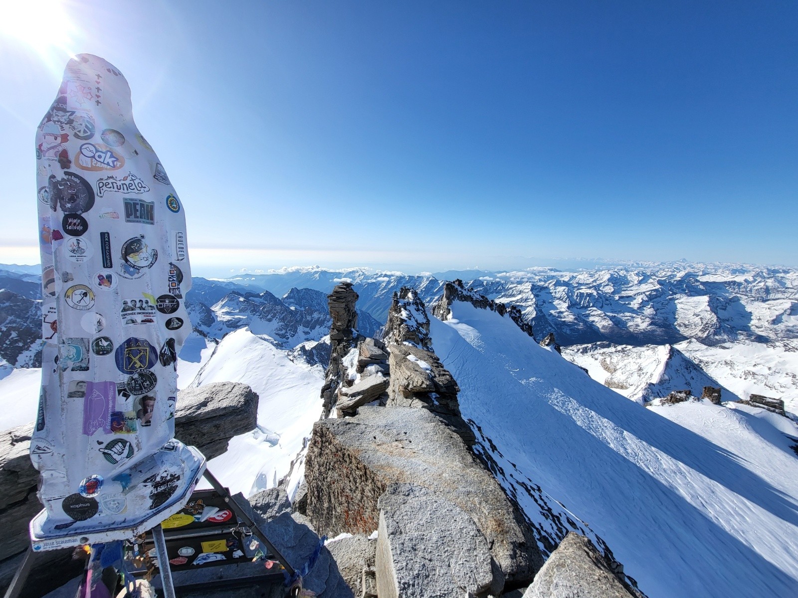 Voir cet crête vide et incroyable car d'après les dires, il y a souvent du monde....