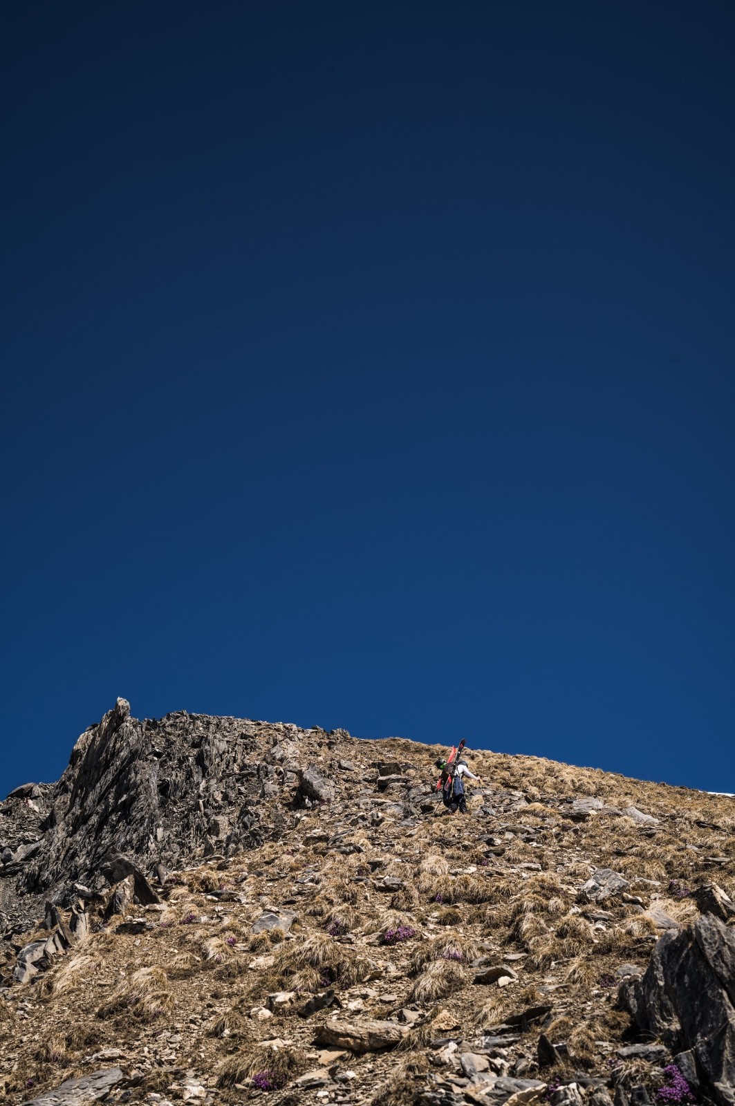 &nbsp;Les derniers 150 D+, par la face sud