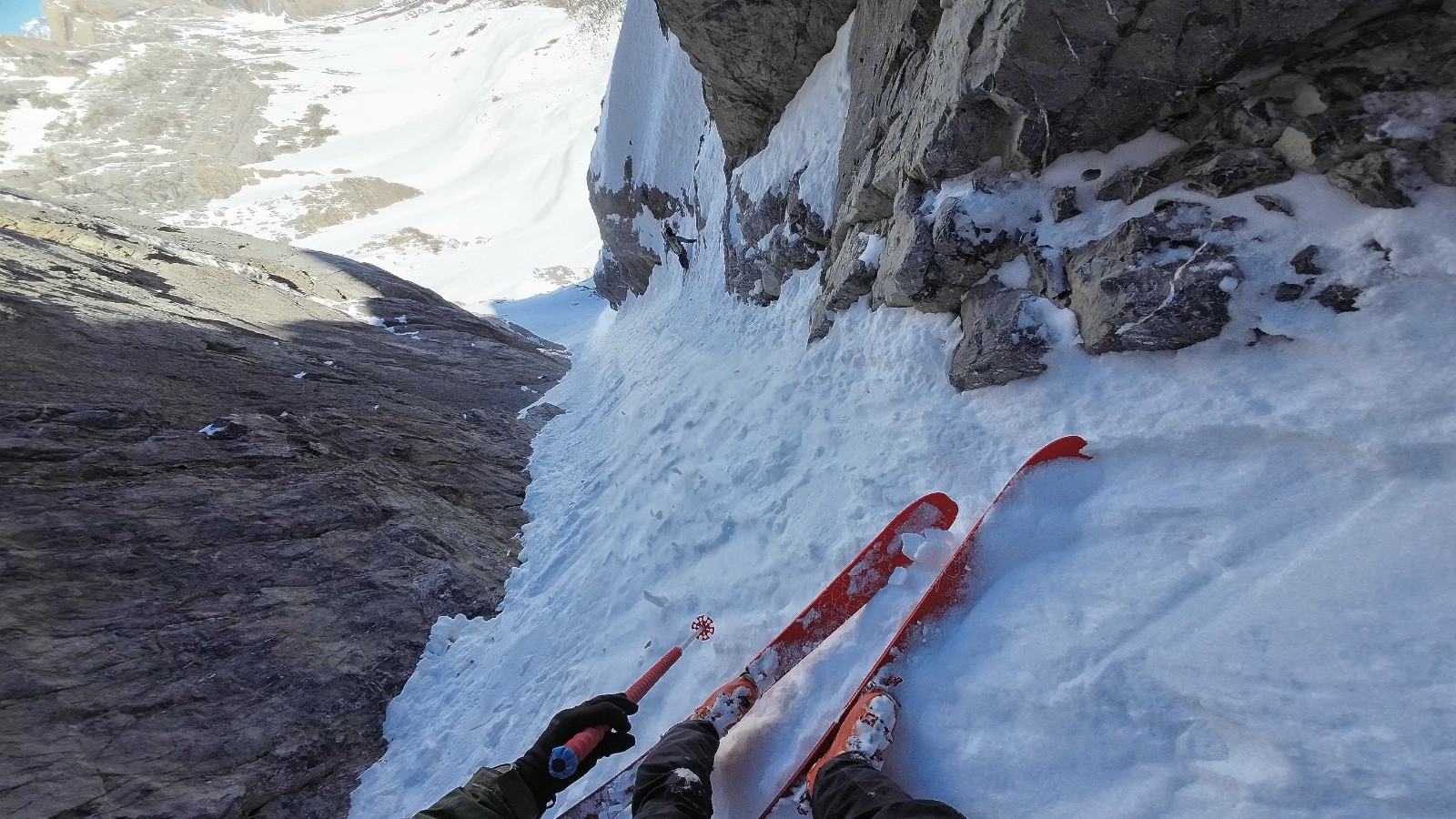 Vers le bas sous le rappel