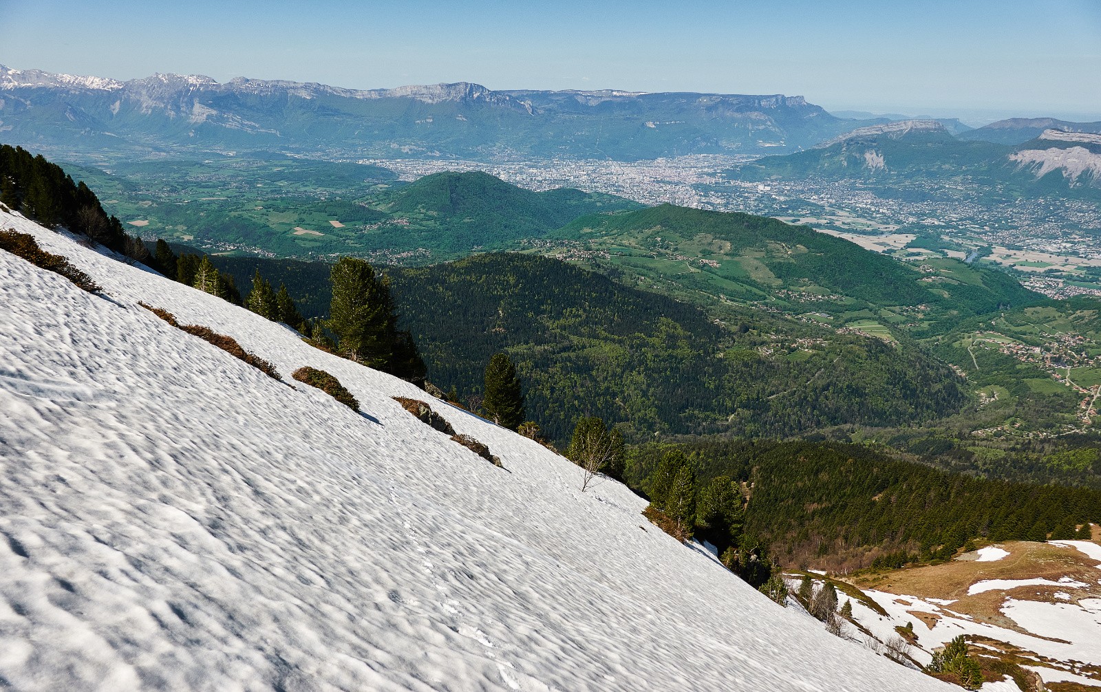 Montée panoramique en crampons...