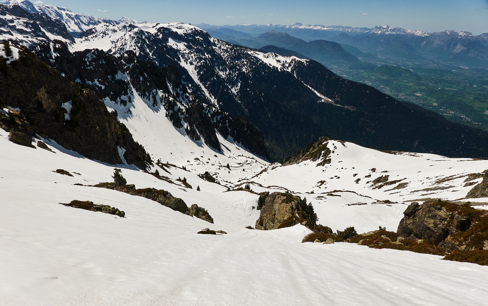 Bon ski malgré quelques rainures...
