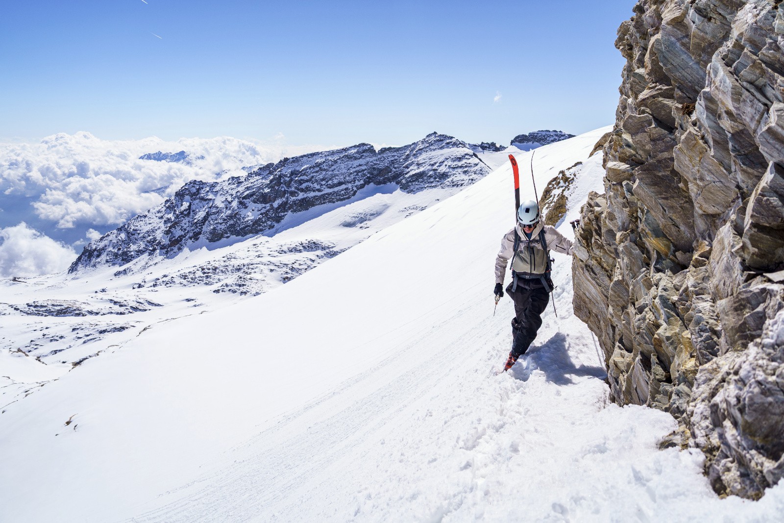 Contournement par l'Italie