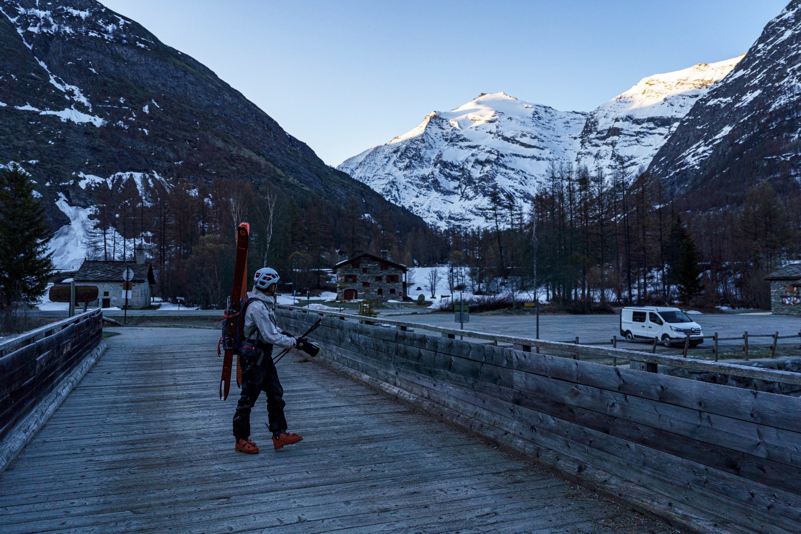 J3 : Départ avec le Charbonnel derrière nous !&nbsp;