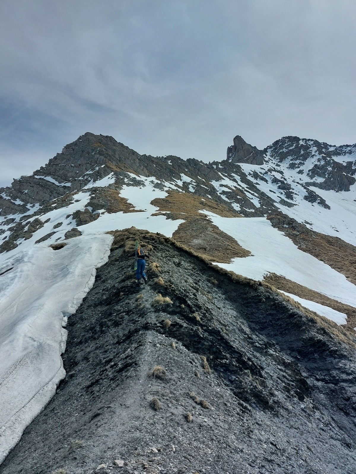 &nbsp;Arête pour retrouver le versant de St François&nbsp;