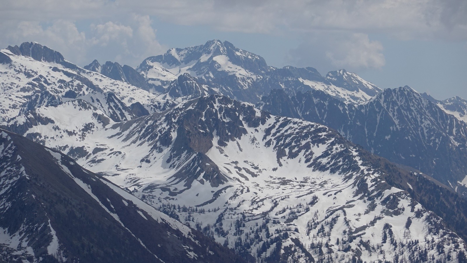 Panorama au téléobjectif sur la Cime du Gelas