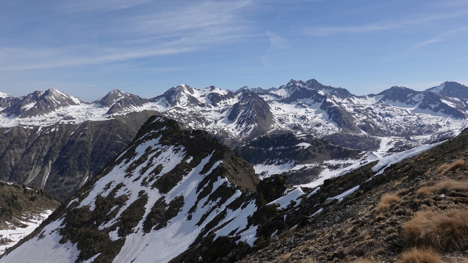 Panorama sommital depuis le Monte Aver au Malinvern