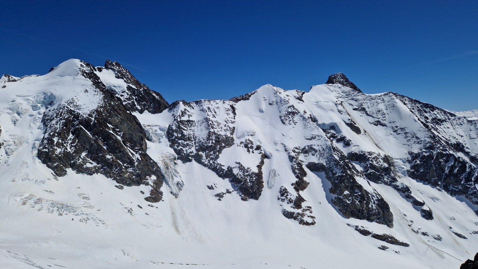 Tré-la-Tête, Lée Blanche, aig. des Glaciers