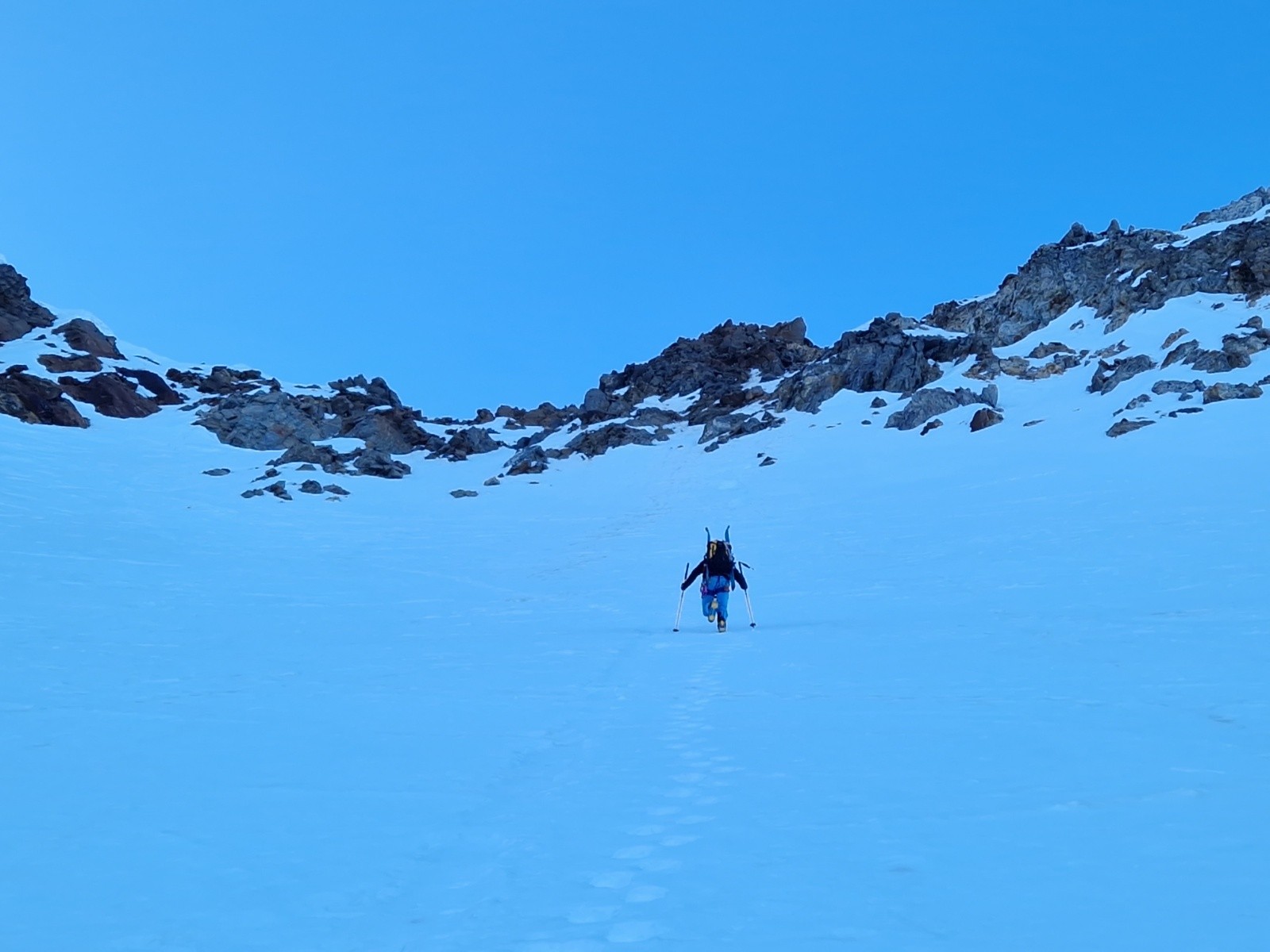 Sous le Col des Glaciers