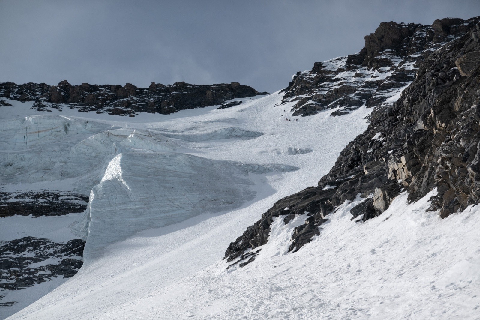 &nbsp;Joli glacier. Le bouchon est causé par la partie en glace