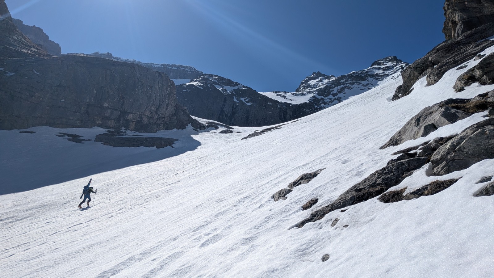 Vers le cirque du Dard&nbsp;
