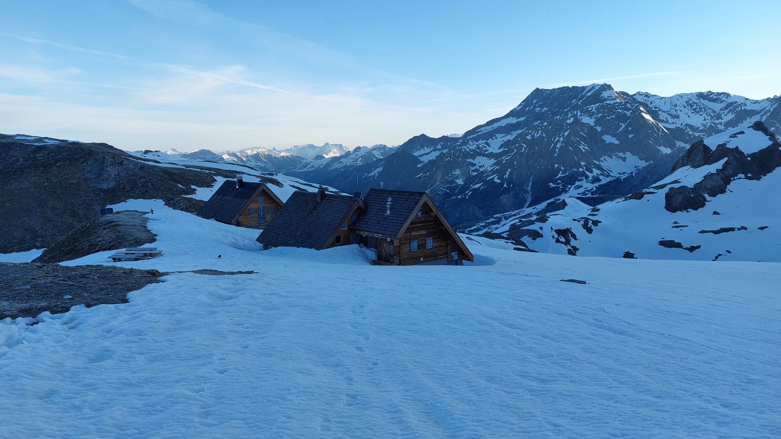 #13 Refuge de la Valette Refuge de la Valette