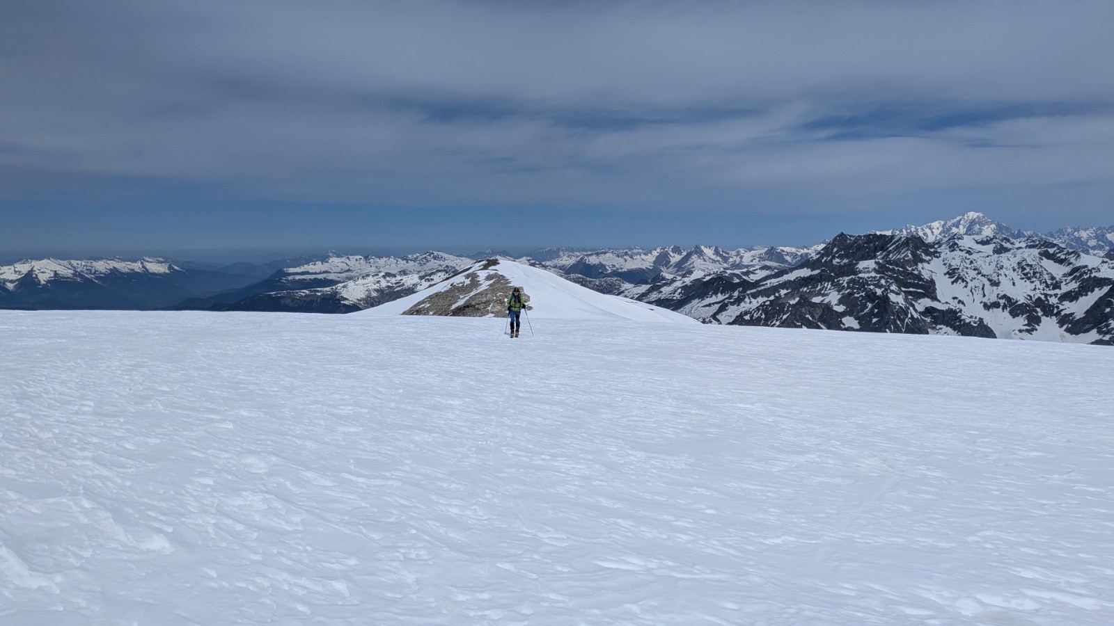 sur les Dômes&nbsp;&nbsp;