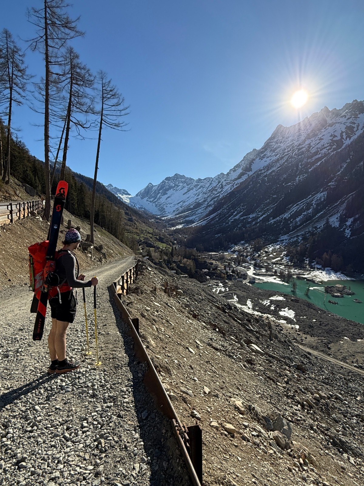 Vue sur la montée interminable de la Lötschenlücke&nbsp;